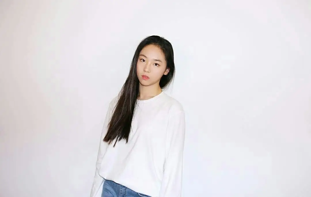 Ggumnamu (WM Girls) former member Chaewon