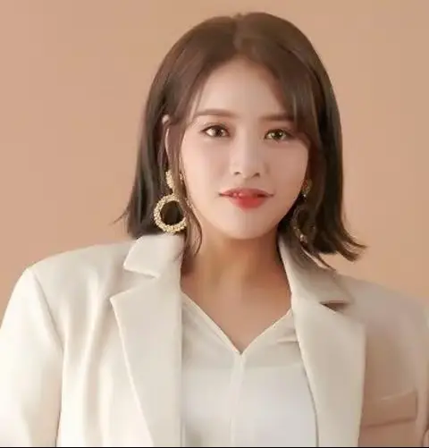 Girls’ Alert member Seulbi