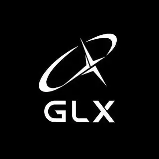 GLX members are Sumi, Kate, and Sofy.