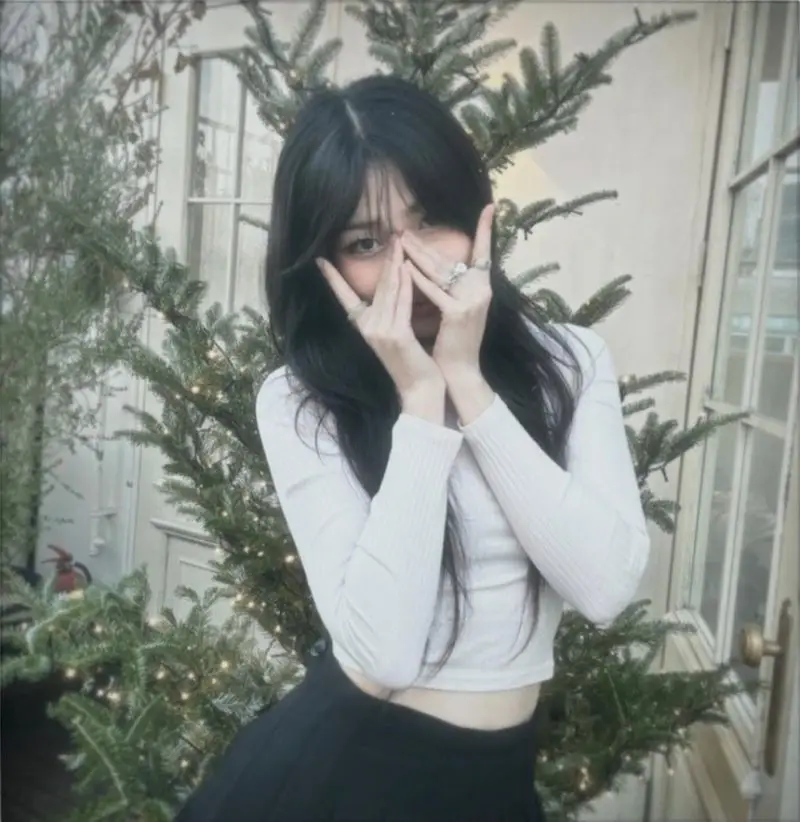 HARANA member Julia