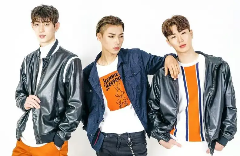 Hey Men members are Terry Kim, DoYeong, and GongTan.