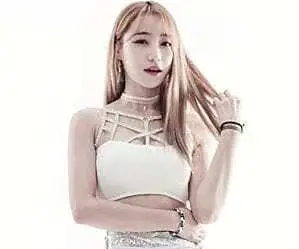 Holly Queen former member Suji