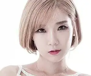 Holly Queen member Sunbi