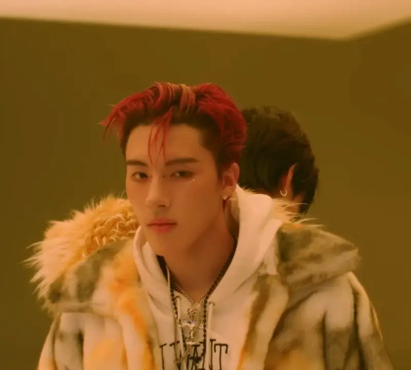 Honey member Eric