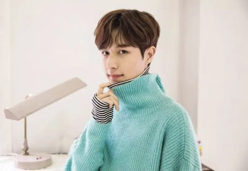 HONEYST former member Hwan