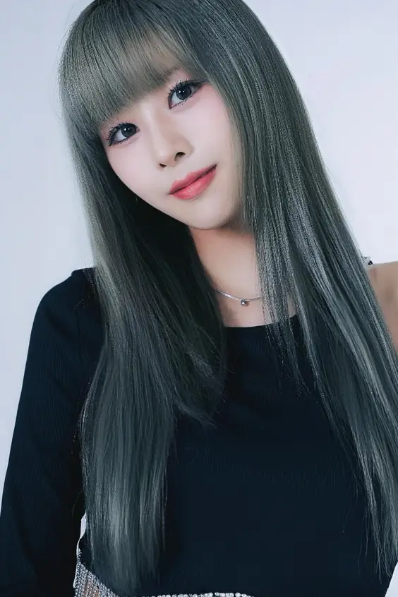 ICU former member Loa