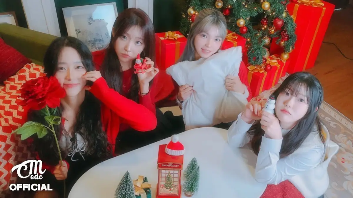 ikling members are Yoonmong, Kami, Yuon, and Summer.