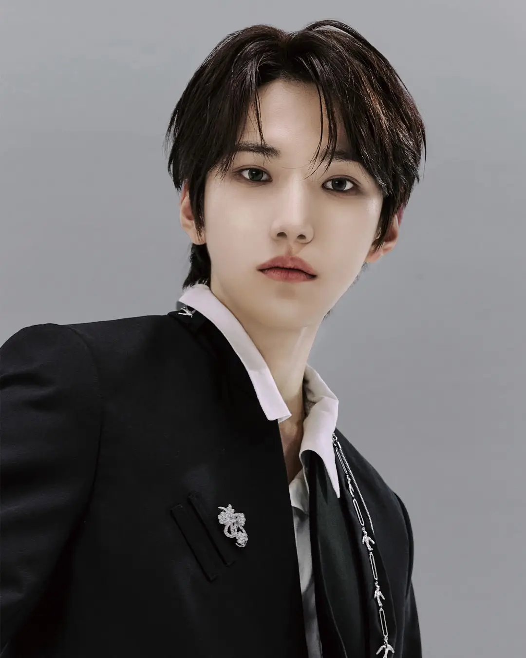 INTHE X member Hyunmin