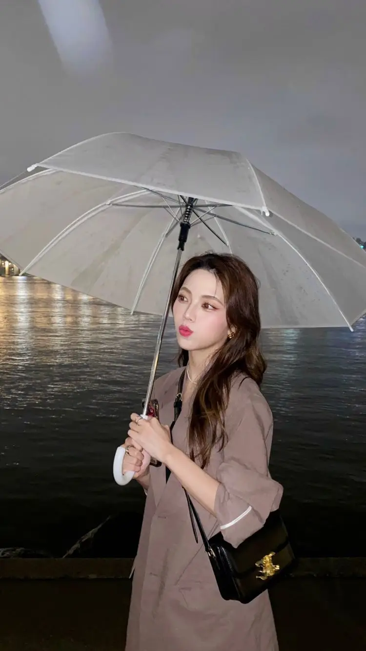 Just COLOR former member Hyogeun