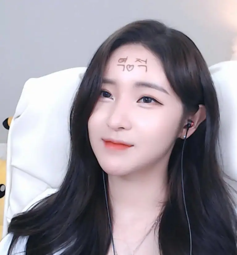 Just COLOR former member Pichu