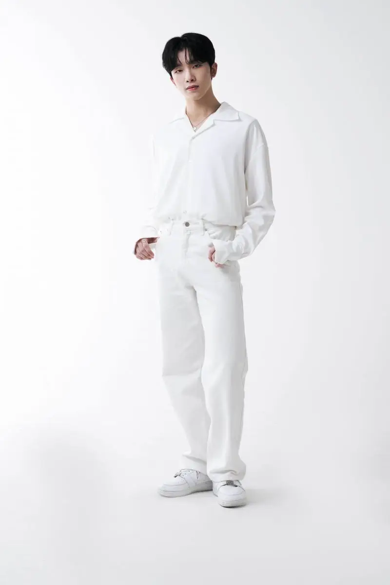 JYP Loud former member Youn Dongyeon