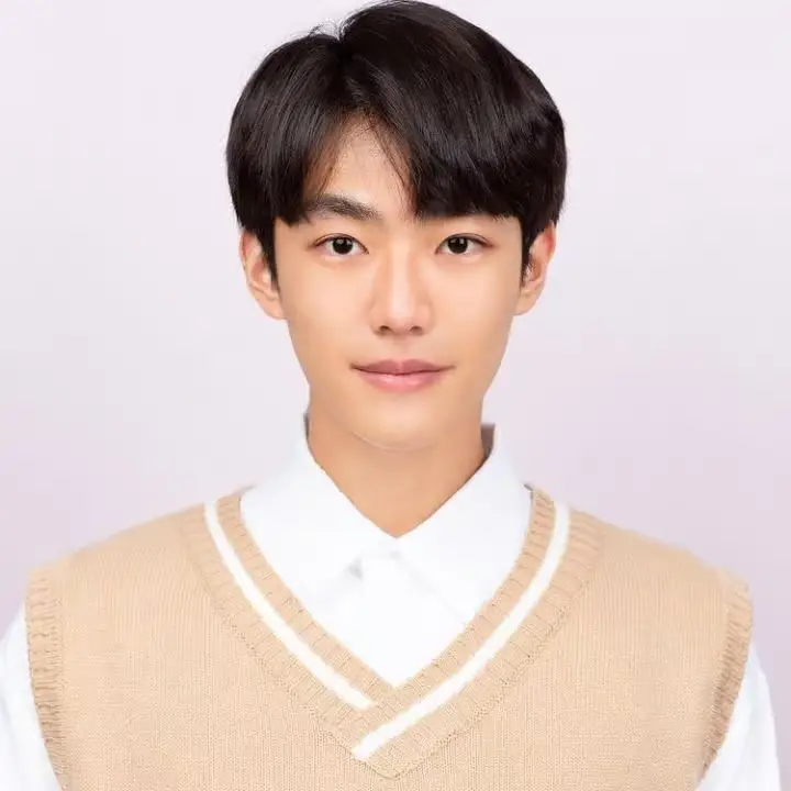 KAIROS member Jungho