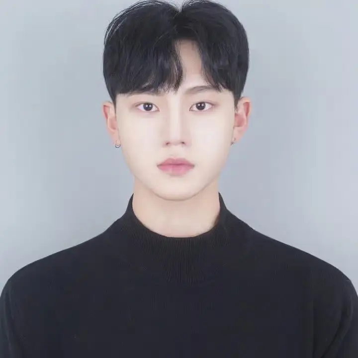 KAIROS member Seokhee