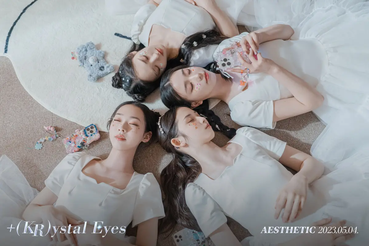 +(KR)ystal Eyes members are Yoon Seoyeon, Kim Chaeyeon, Lee Jiwoo, and Kim Soomin.