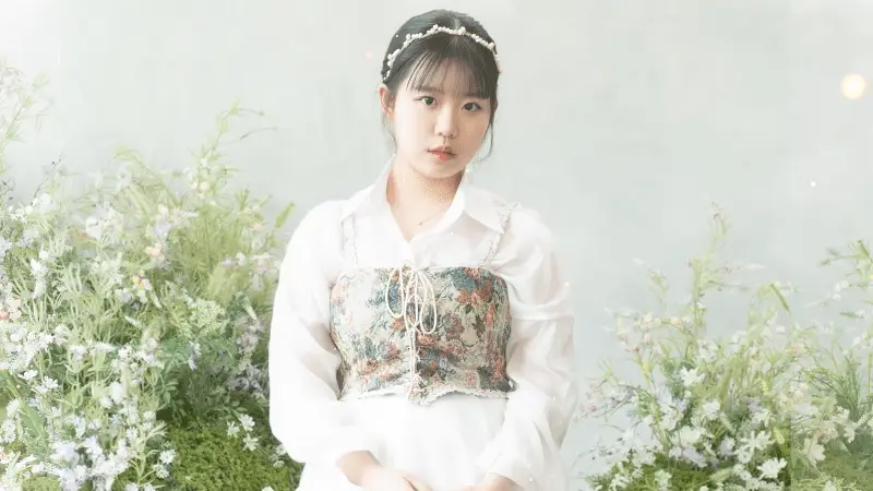 LA FLOR member Boeun