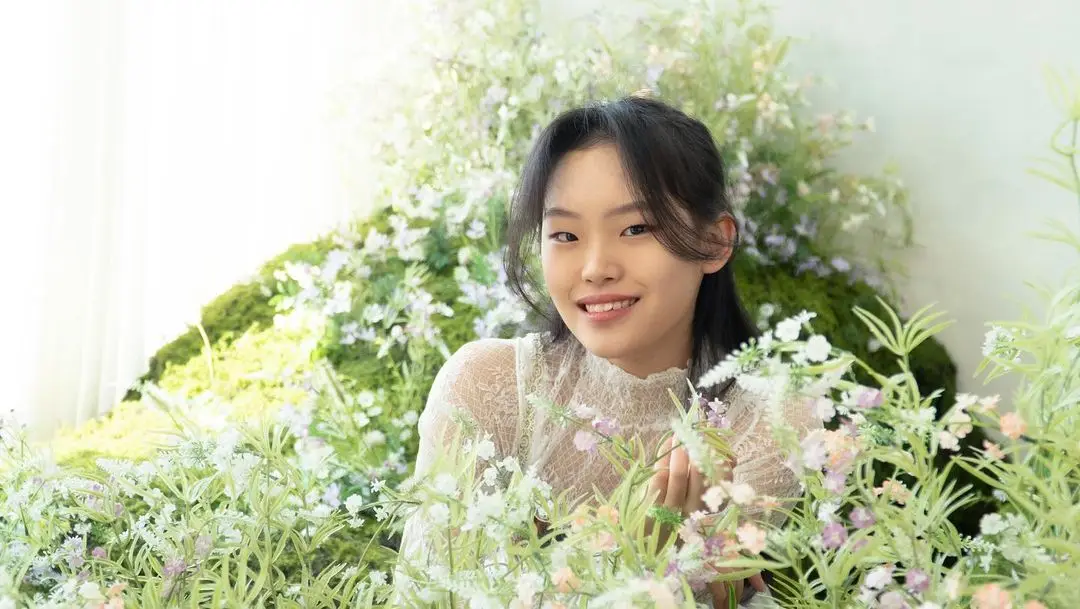 LA FLOR member Nayeong