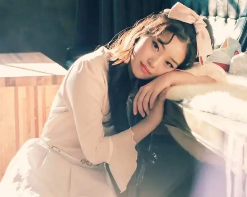 LABEL UP former member Rian