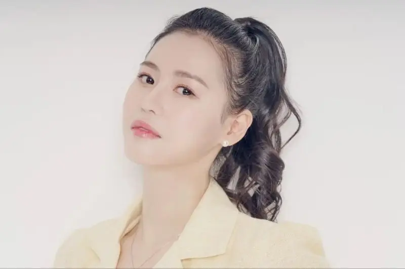 Lady T former member Minyoung