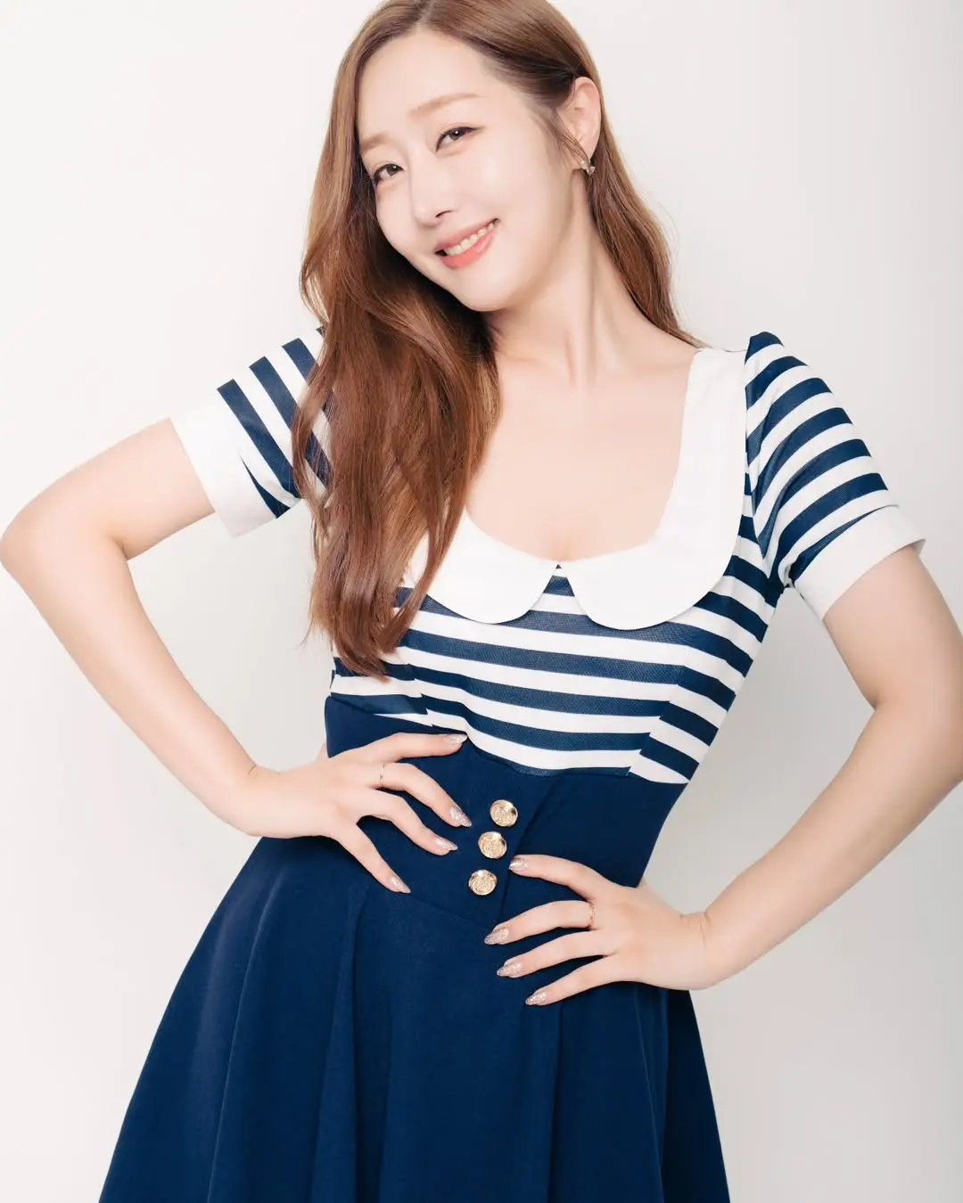 Lady T member Sua