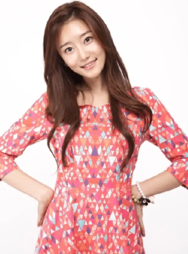 Lay-T former member Nara