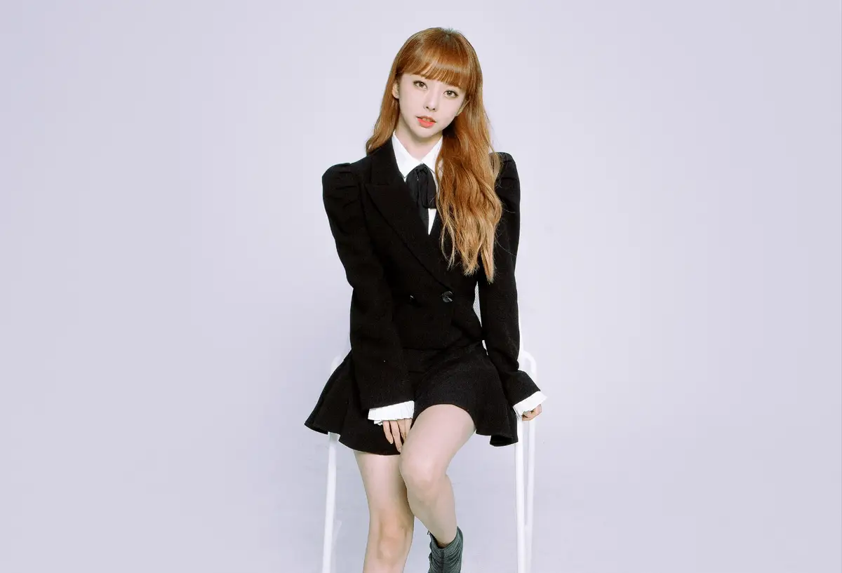 LOONA 1/3 member ViVi