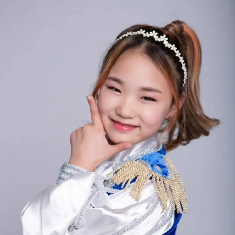 Luminous Elf member Jiwon