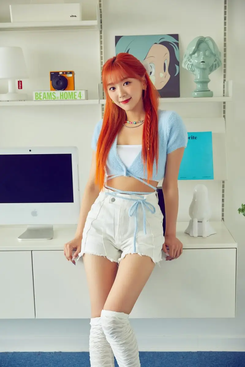 Maka Maka member Eunbi