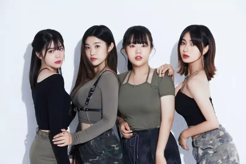 MayLiz members are Daye, Minseo, Jieun, and Yena.