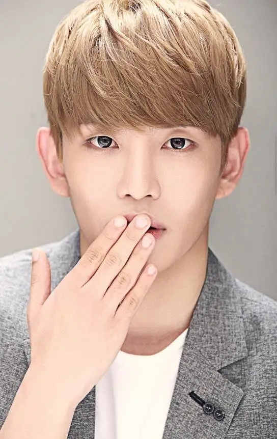 M.Crown former member Jaehyeok