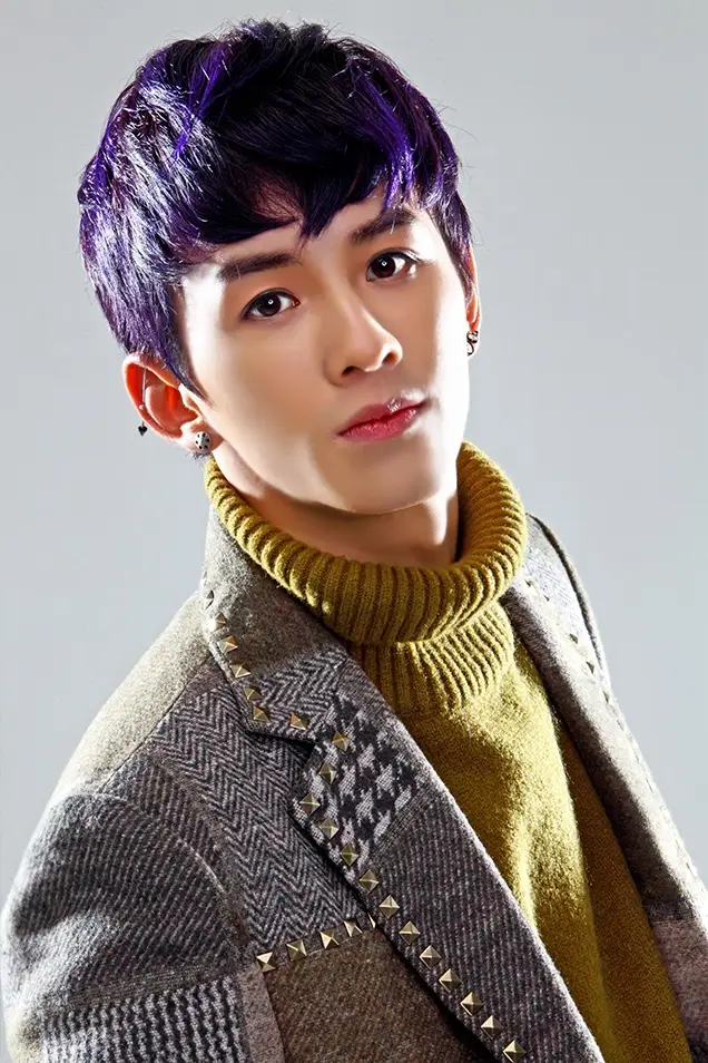M.FECT former member Yoseb