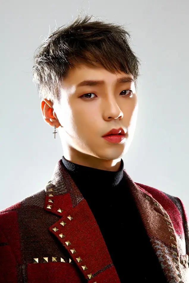 M.FECT member Low