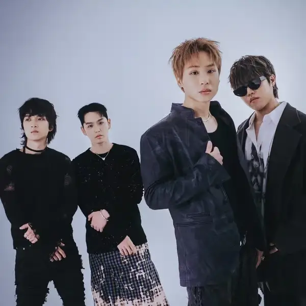 Miichi members are Red House, Get Ku, Seunghyun, and Dongha.