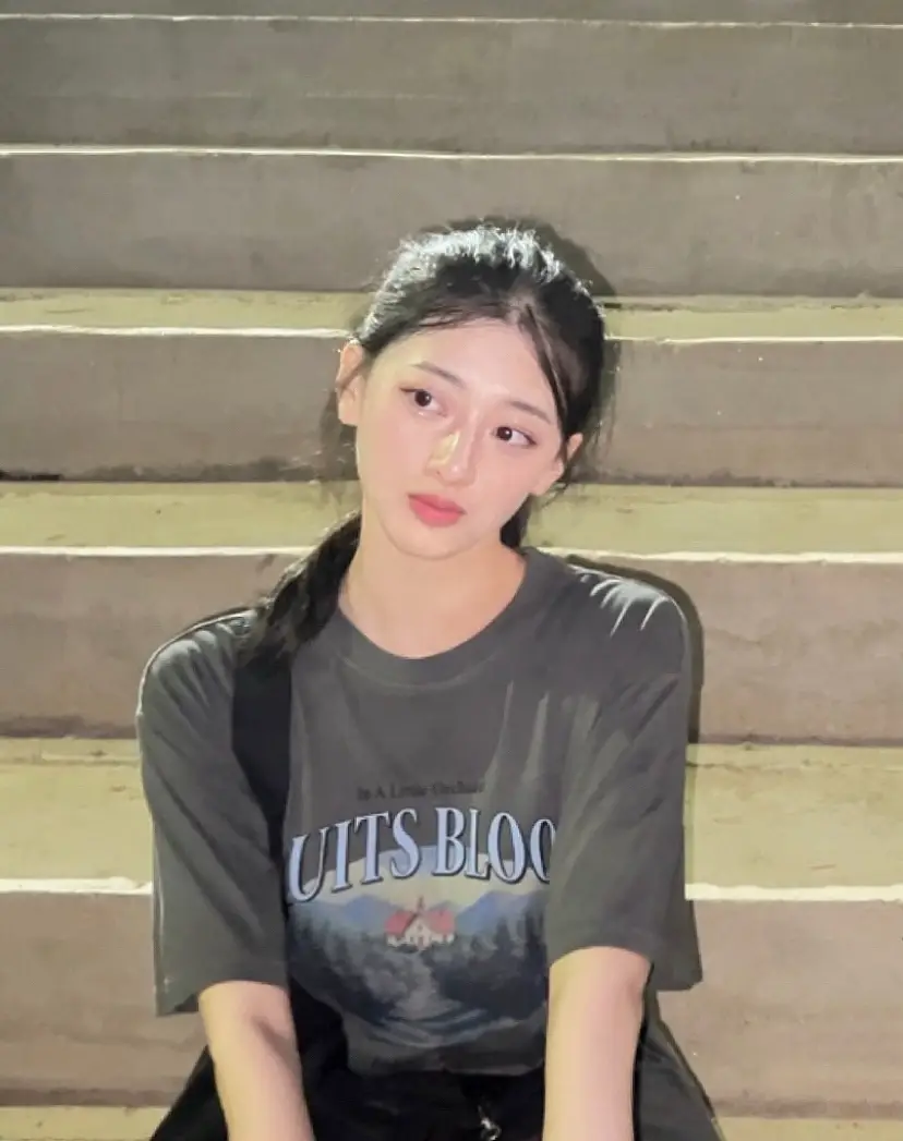 Mile Entertainment Trainee Girls member Luyang