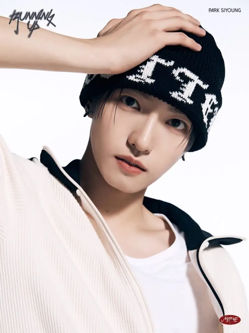 MIRAE member Siyoung