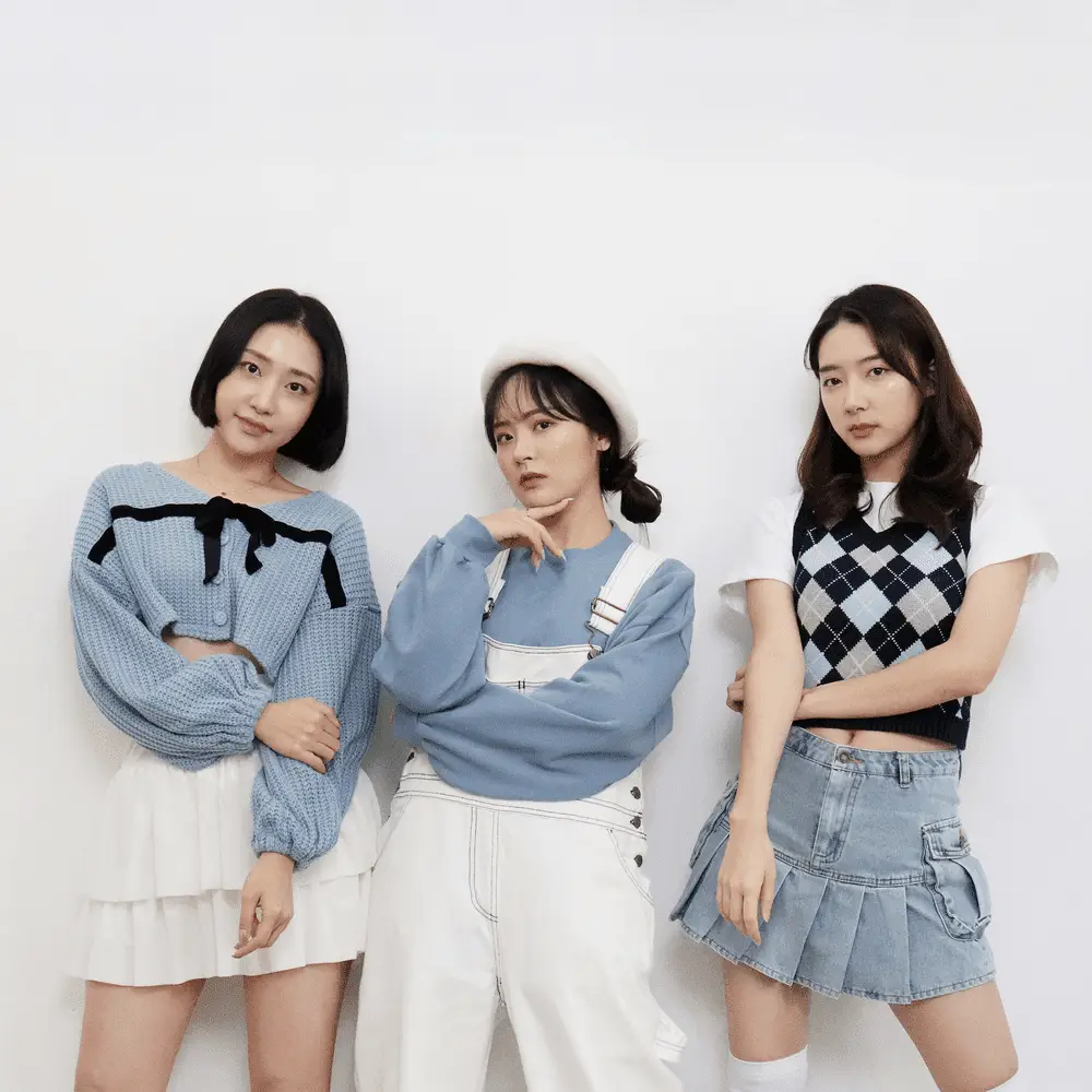 MIRI Girls members are Miss Kim, Hong Juim, and Yeji Mong.