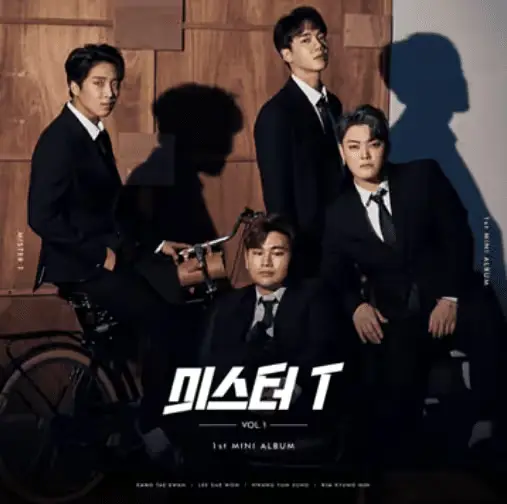 Mister T members are Daewon, Taekwan, Yunsung, and Kyungmin.