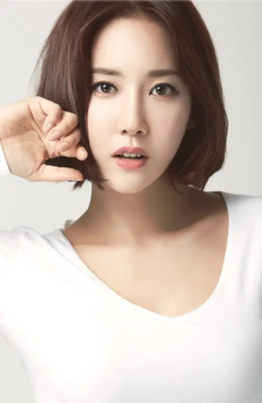 M.O.A former member Hyena