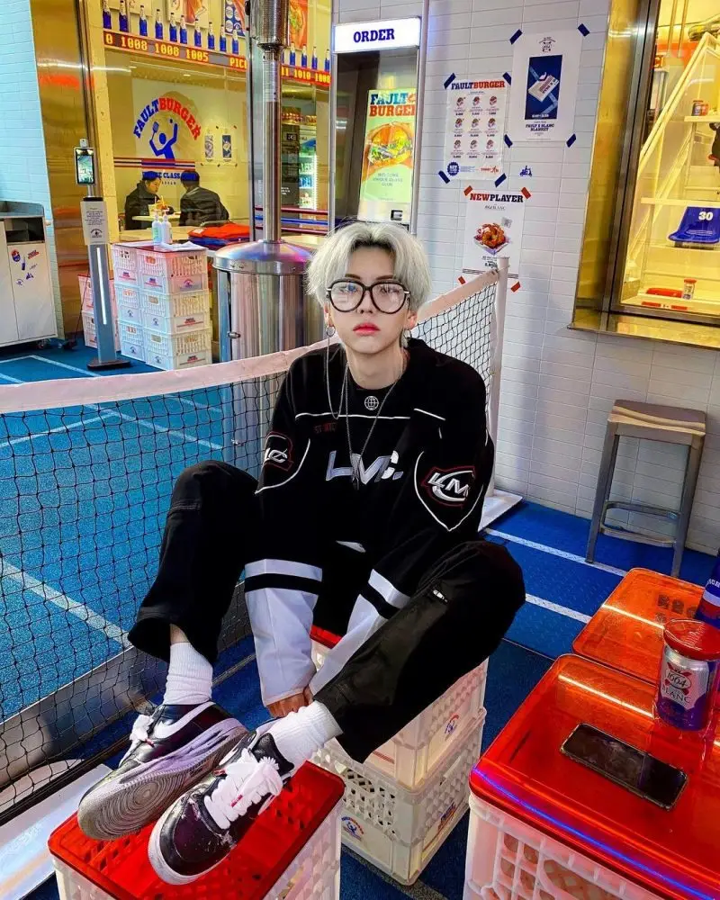 Moné former member Hwang Min Jae