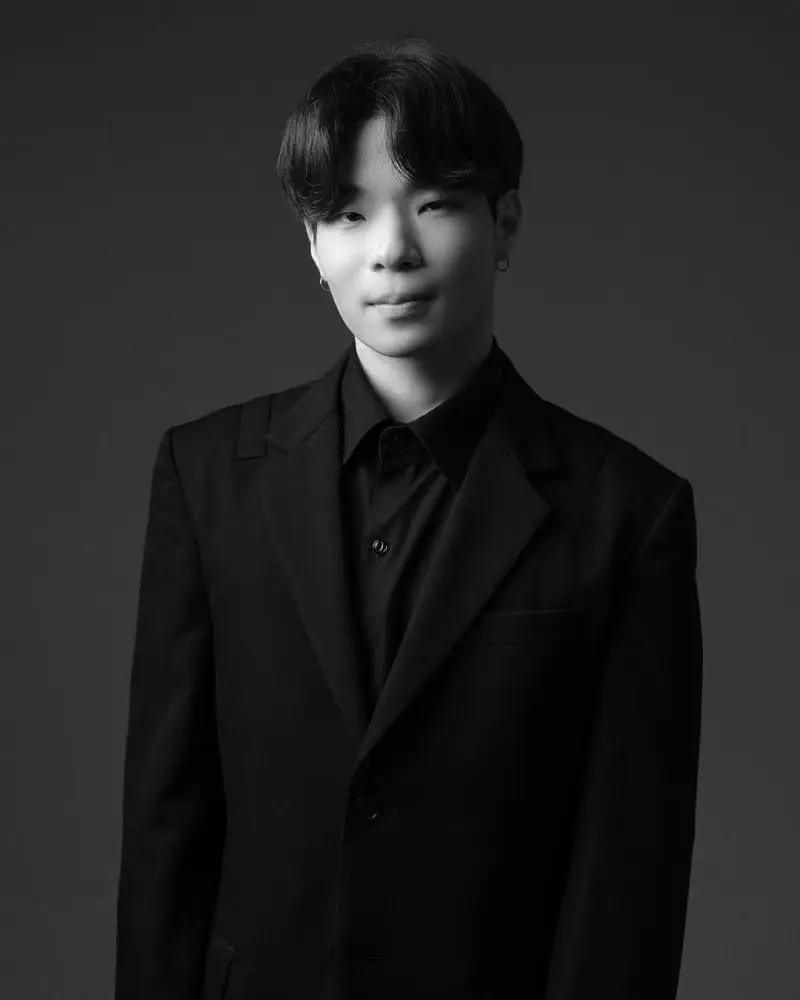 Monkey Shoulder member Choi Hojin