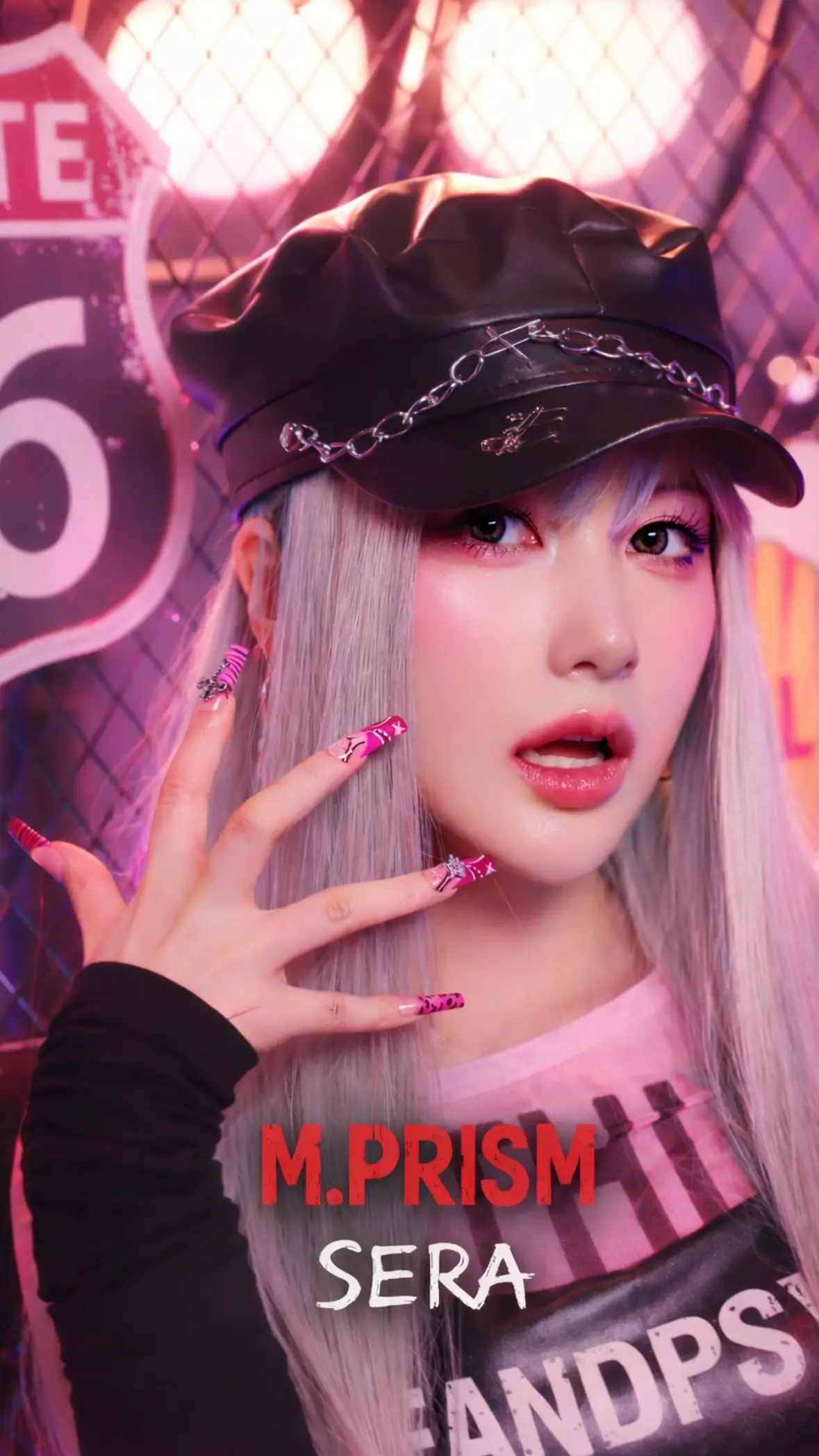 M.prism member Sera
