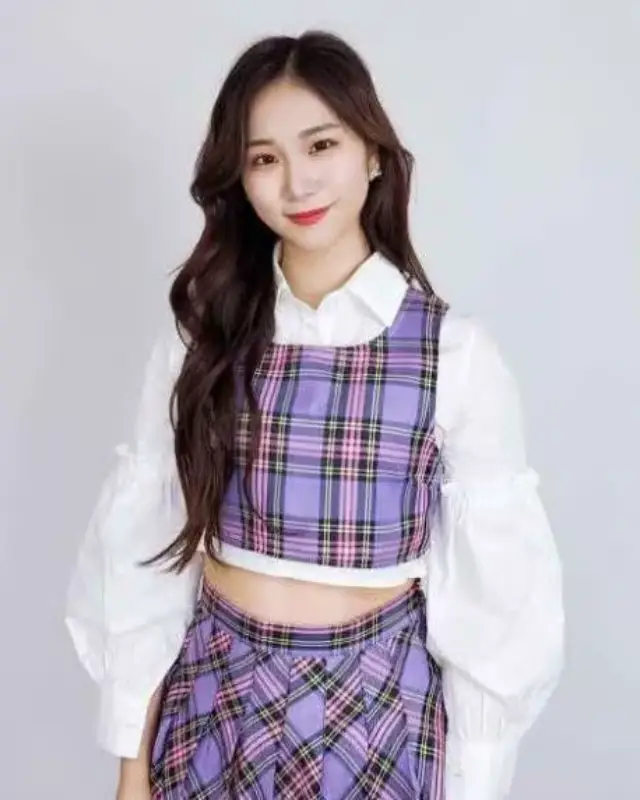N-DAY former member Hailey