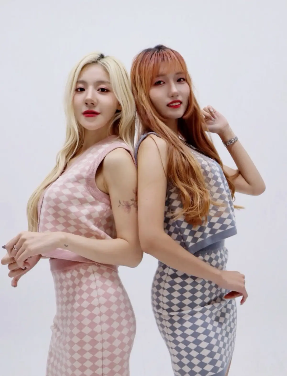 N-DAY members are Joo, and Juni.