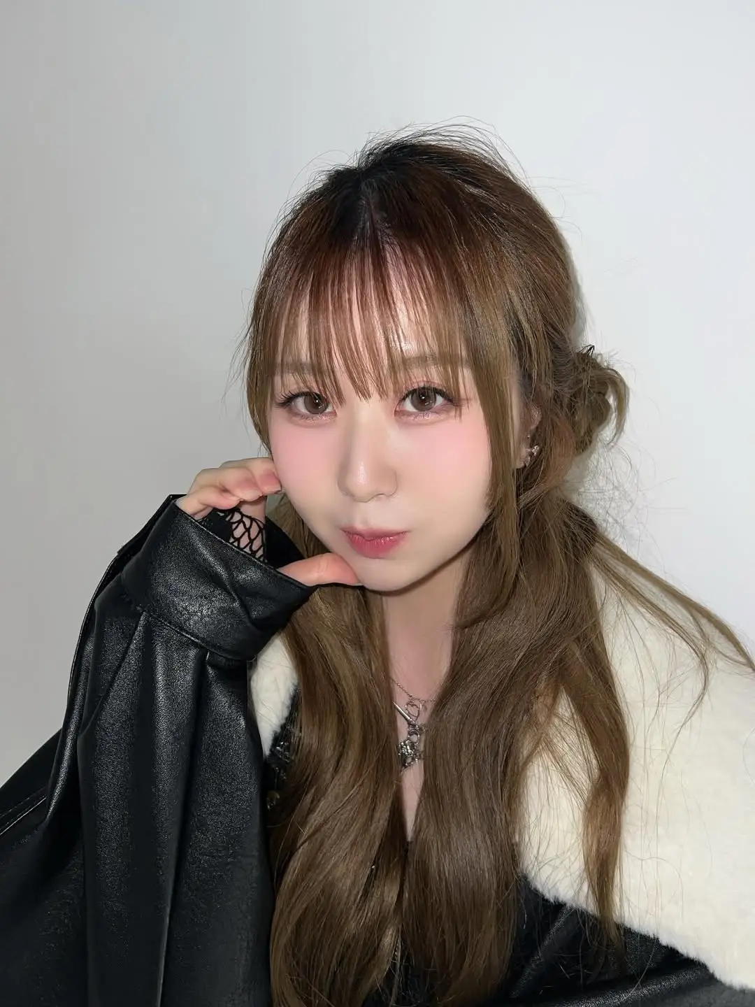 N.angels member Rina