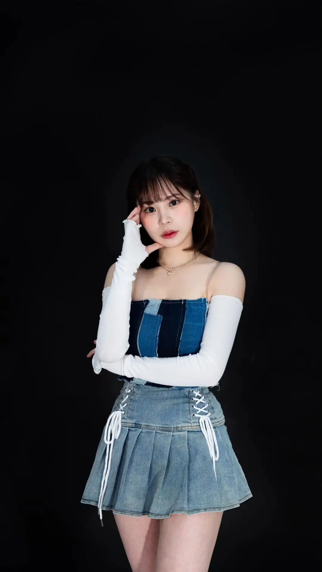 NextU First Unit member Chloe