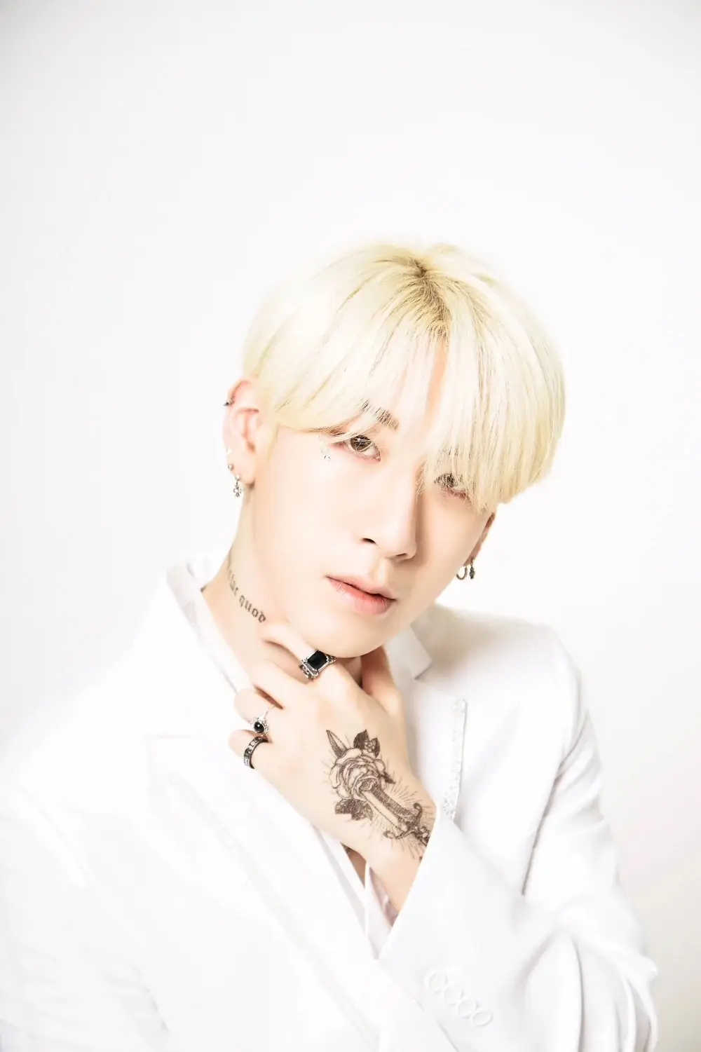 NOIR member Seunghoon