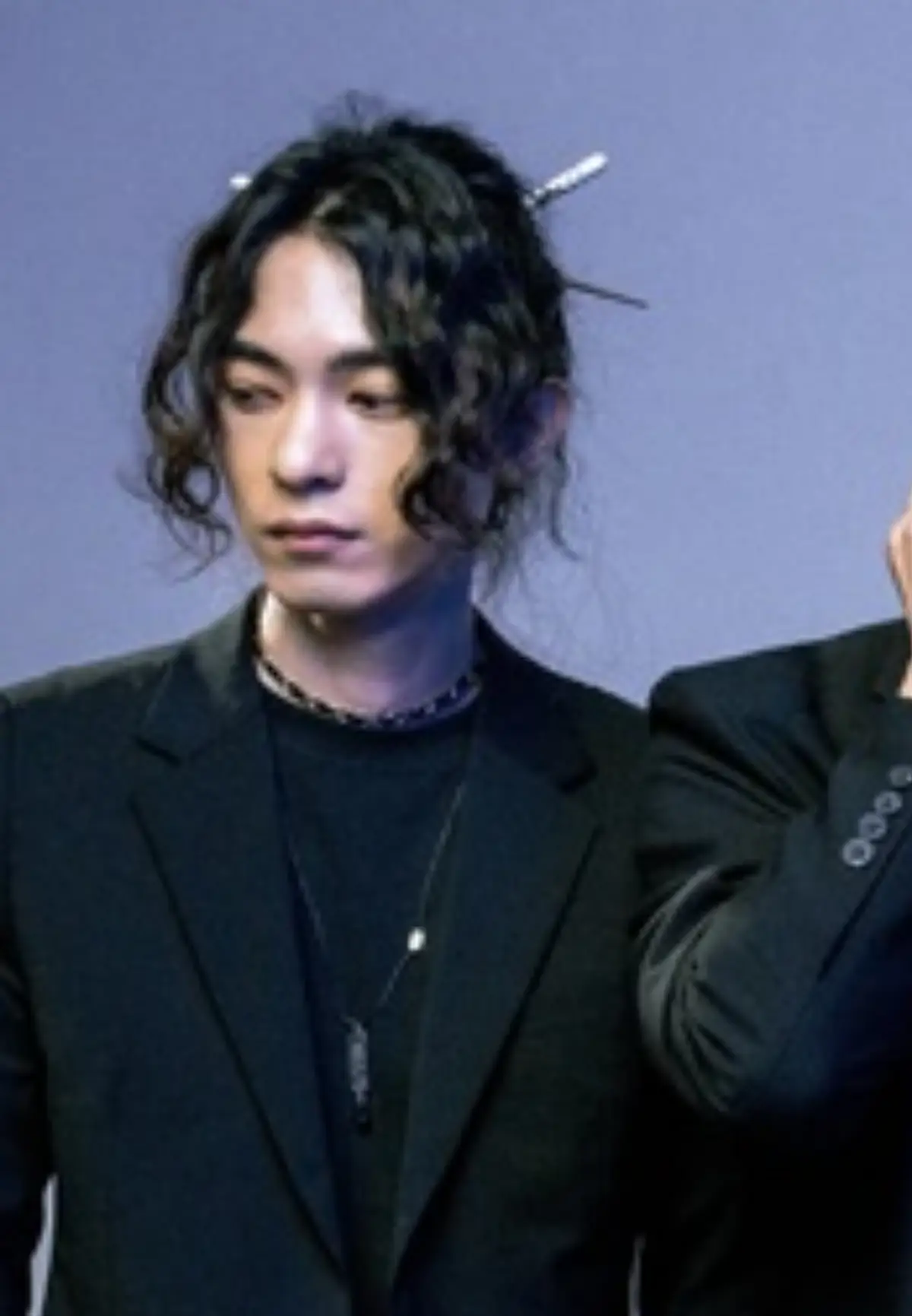 Nollflower member Youngshin