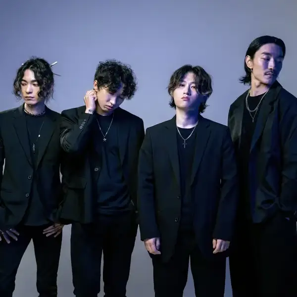 Nollflower Members Profile: Full Names, Ages, Heights, Weights and More Nollflower members are Cheongrok, Youngshin, Hooza, and Jeongmin.