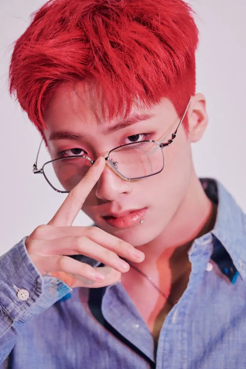 NTX former member Jiseong