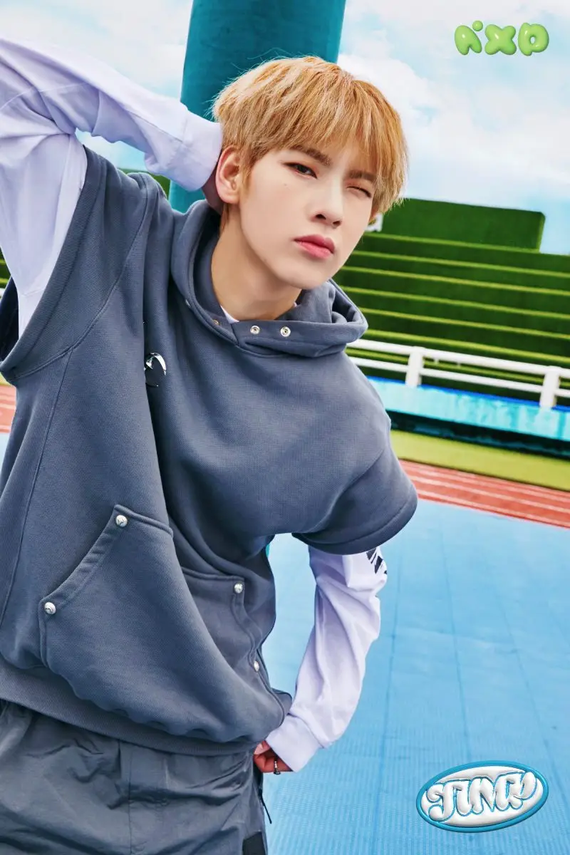 NXD member Hyeonggeun
