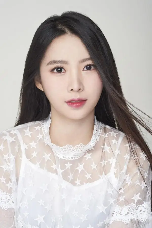 OAHSIS (SeeArt) former member Se Eun